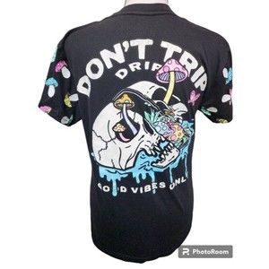 Weekend Warriors Black T-shirt Size Small Don't Trip Drip, Good Vibes Only